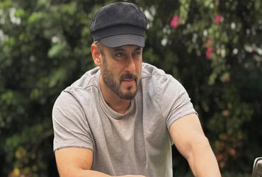 સલમાન ખાન સ્વભાવે ભોળો પણ એક્સના ઘર નીચે જઈ બૂમો પાડતો… બાળપણના મિત્રનો દાવો