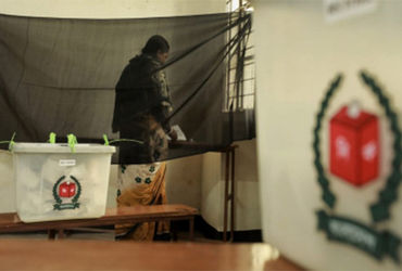 બાંગ્લાદેશમાં 50 ટકાથી વધુ પોલિંગ બૂથ ખતરનાક 90 ટકા પોલિંગ સ્ટેશનો પર CCTV લગાડાયા