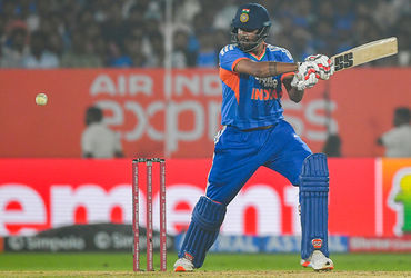 T20 વર્લ્ડકપ ચાલુ જ થતાં જ ટીમ ઈન્ડિયાને મોટો ઝટકો! આ 4 ખેલાડીઓની ફિટનેસે વધાર્યું ટેન્શન