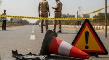 સુરતમાં NH-48 પર ગમખ્વાર અકસ્માત, અજાણ્યા વાહનની ટક્કરે રિક્ષાનો કચ્ચરઘાણ, બે મહિલાના મોત