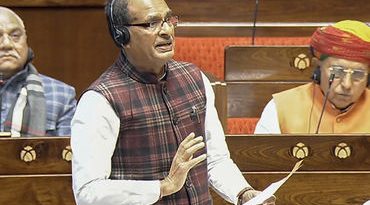 ડેરી અને પોલ્ટ્રી જેવા સંવેદનશીલ ક્ષેત્રો માટે બજાર નથી ખોલાયું’, ભારત-અમેરિકા ટ્રેડ ડીલ પર કૃષિ મંત્રીનું મોટું નિવેદન