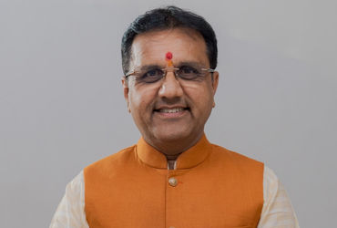 AMCના કાર્યક્રમ દરમિયાન શિક્ષણ મંત્રી પ્રદ્યુમન વાજાને હાર્ટએટેક આવ્યો, હોસ્પિટલમાં દાખલ AMCના કાર્યક્રમ દરમિયાન શિક્ષણ મંત્રી પ્રદ્યુમન વાજાને હાર્ટએટેક આવ્યો, હોસ્પિટલમાં દાખલ