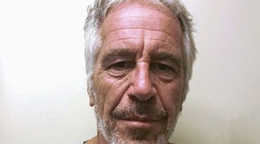 જેફ્રી એપસ્ટિને આત્મહત્યા નહોતી કરી પણ તેની હત્યા થઇ, ડૉક્ટરનો ચોંકાવનારો દાવો