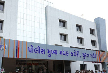 સુરત: બોર્ડની પરીક્ષાને લઈ પોલીસનો મોટો નિર્ણય, રાત્રે 10 પછી DJ-લાઉડસ્પીકર અને ભારે વાહનોના હોર્ન પર પ્રતિબંધ