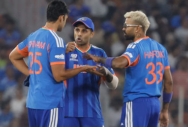 સૂર્યકુમારે તોડ્યો રોહિત શર્માનો વર્લ્ડ રેકોર્ડ, બન્યો દુનિયાનો સૌથી સફળ T20I કેપ્ટન