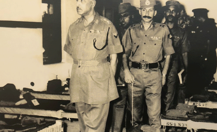 જ્યારે નહેરૂએ આર્મી ચીફને બોલાવીને ખખડાવ્યા:પૂર્વ એડમિરલે પુસ્તક લખ્યું ને રક્ષામંત્રીએ ખુરશી ગુમાવી; સરકાર અને સેના વચ્ચે તણાવના કિસ્સા