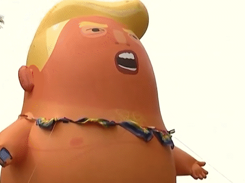 ટ્રમ્પ ન ઘરના રહ્યા ન ઘાટના, પોતાના જ દેશમાં ઘેરાયા:ઈરાન યુદ્ધ વચ્ચે અમેરિકી રાષ્ટ્રપતિ વિરુદ્ધ ‘No Kings Protest’, લાખ લોકો રસ્તા પર ઊતર્યા