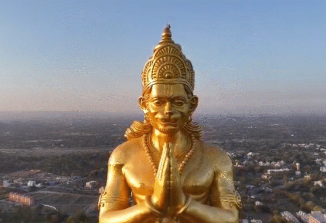 રાજસ્થાનમાં સૌથી ઊંચી હનુમાન દાદાની પ્રતિમા, પર્વત પર સ્થાપના:30 કિલોમીટર દૂરથી દેખાશે, રામનવમી પર પ્રતિમાનો લોકાર્પણ સમારોહ