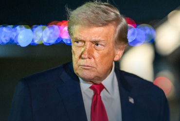 ટ્રમ્પની જાહેરાત છતાં મિડલ ઈસ્ટ યુદ્ધમાં અસમંજસ! ઈરાનના પાવર-ગેસ ગ્રીડ પર હુમલા, કુવૈતમાં બત્તી ગુલ