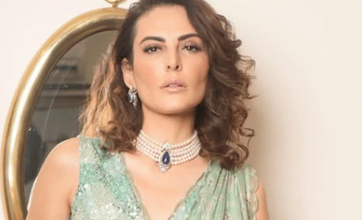 બોમન ઈરાની પર ભડકી મંદાના કરીમી:કહ્યું- જ્યારે ઈરાનીઓ મરી રહ્યા હતા, ત્યારે તમારો અવાજ ક્યાં હતો; એક્ટર ટ્રમ્પ પર કર્યો હતો કટાક્ષ