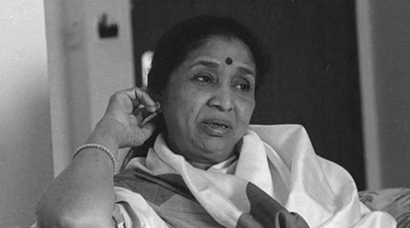 Asha Bhosle Death : આશા ભોંસલેએ 2-2 વાર કર્યા લગ્ન, સાસરિયાએ આપ્યો ત્રાસ તો છોડ્યુ પતિનું ઘર, દીકરીની આત્મહતા, પુત્રનું પણ મોત-સંઘર્ષથી ભરેલુ રહ્યું જીવન