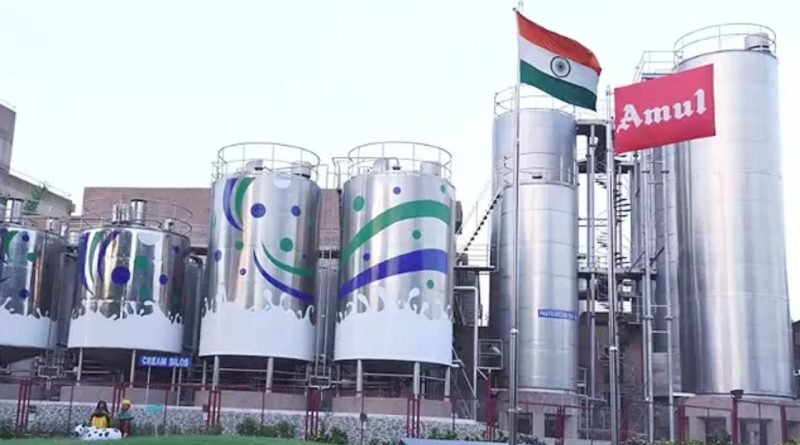 ગુજરાતના કયા શહેરે મેળવ્યું છે ભારતનું “મિલ્ક કેપિટલ” હોવાનું બહુમાન? જ્યાં સરદારે રોપ્યા હતા એકતાના બીજ, ત્યાં આજે વહે છે ‘દૂધની ગંગા’