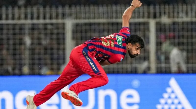 IPL 2026 Purple Cap: હરાજીમાં માત્ર ₹30 લાખમાં ખરીદ્યો, હવે પર્પલ કેપ રેસમાં ટોચ પર, સ્ટાર બોલરોને પણ પાછળ છોડી દીધા