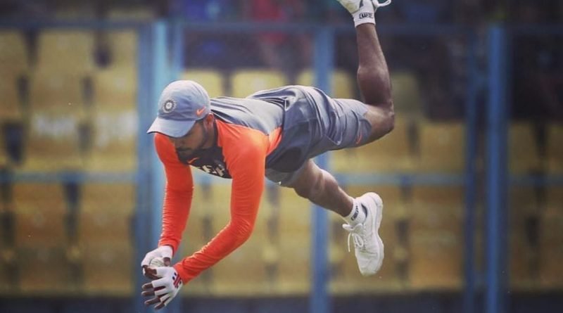 પિતા ભારતીય સેનાના અધિકારી, બહેન ક્રિકેટર, પત્ની છે મોડલ, આવો છે આઈપીએલની તમામ સીઝન રમનાર ખેલાડીનો પરિવાર