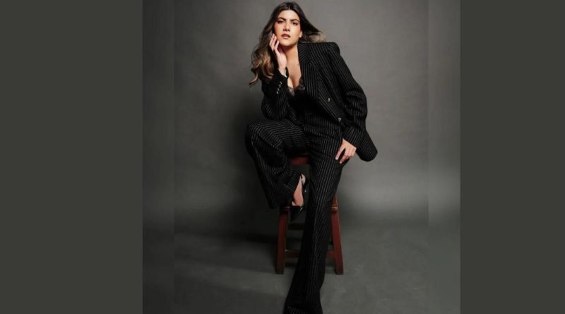 RCB ની માલકિન અનન્યા બિરલા છે બ્યુટી ક્વીન, ફેશન ટિપ્સ લેવા જેવી..જુઓ Photos