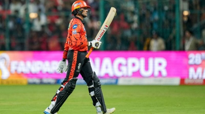 Breaking News : KKR vs SRH મેચ બાદ અભિષેક શર્માની વધી મુશ્કેલીઓ ! IPL કોડ ઓફ કંડક્ટ તોડવા ફટકાર્યો દંડ