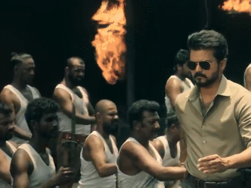 થલાપતિ વિજયની ‘જન નાયકન’ લીક કરનારા 6 શખ્સોની ધરપકડ:300થી વધુ પાઇરેટેડ લિંક્સ હટાવાઈ, ક્લાઉડ સ્ટોરેજથી ફિલ્મ શેર કરતા હતા થલાપતિ વિજયની ‘જન નાયકન’ લીક કરનારા 6 શખ્સોની ધરપકડ:300થી વધુ પાઇરેટેડ લિંક્સ હટાવાઈ, ક્લાઉડ સ્ટોરેજથી ફિલ્મ શેર કરતા હતા