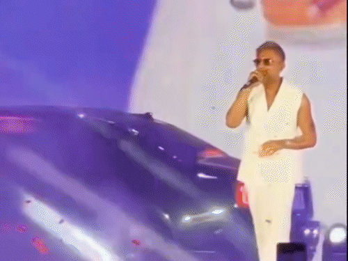 હની સિંહના મુંબઈ કોન્સર્ટના આયોજકો સામે FIR:એરપોર્ટ નજીક ગેરકાયદે લેસર લાઇટનો ઉપયોગ કર્યો; ક્ષમતા કરતાં વધુ ભીડ એકઠી થઈ