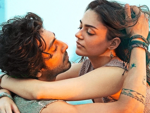 ‘સૈયારા’નો જાદુ ફરી ચાલશે!:અહાન પાંડે અને અનીત પડ્ડા સાથે મોહિત સૂરી રોમેન્ટિક ફિલ્મ બનાવશે, 2027માં રિલીઝ થશે