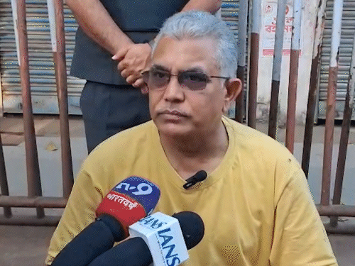 ભાજપે કહ્યું-હારના ડરથી TMC પરેશાન:ગુંડાગીરીથી ચૂંટણી જીતવાનો પ્રયાસ; અભિષેક બેનર્જીએ કહ્યું- ભાજપ સાથે રહેવું એ અલ્સર જેવું