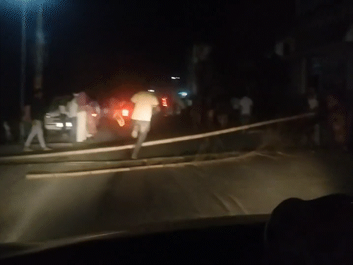 પશ્ચિમ બંગાળમાં 7 ઈલેક્શન ઓબ્ઝર્વરને બંધક બનાવ્યા:ગુસ્સે થયેલી સુપ્રીમે મમતા સરકારને ઠપકો આપતા કહ્યું- તેમને ખાવા-પીવાનું પણ મળ્યું નહીં; હોમ સેક્રેટરી-ડીજીપીનો સંપર્ક પણ નથી થયો