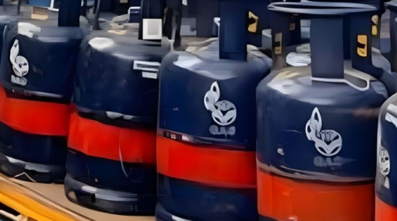 પ્રવાસી મજૂરોને સરળતાથી મળશે 5 કિલોનો ગેસ સિલિન્ડર:સરકારે રાજ્યોની દૈનિક મર્યાદા બમણી કરી, ઈરાન યુદ્ધને કારણે લીધો નિર્ણય