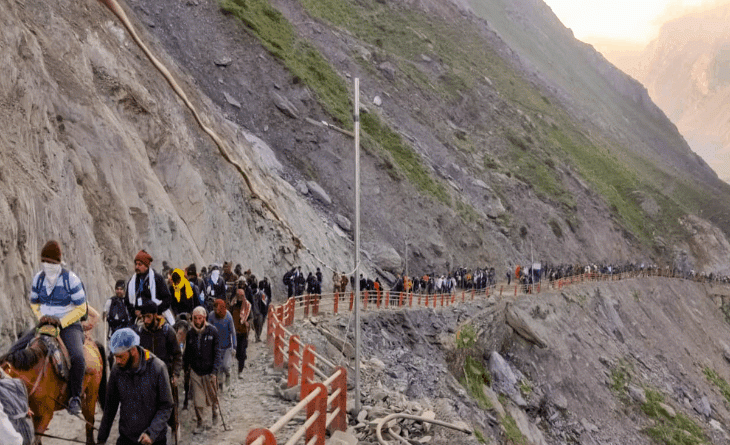 અમરનાથ યાત્રા 3 જુલાઈથી, 57 દિવસ ચાલશે:પ્રથમ ટુકડી 1 જુલાઈએ રવાના થશે, 15 એપ્રિલથી રજીસ્ટ્રેશન શરૂ થશે