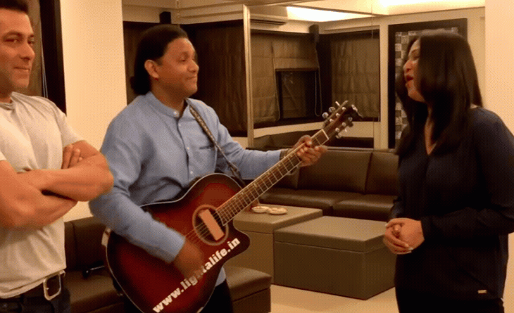 સલમાન ખાનની દરિયાદિલી:વિદેશમાં શૂટિંગમાં વ્યસ્ત હોવા છતાં હાર્ટ ટ્રાન્સપ્લાન્ટની દર્દીને ફોન કરી હિંમત વધારી, ઘરે બોલાવી ખાસ સરપ્રાઇઝ આપ્યું