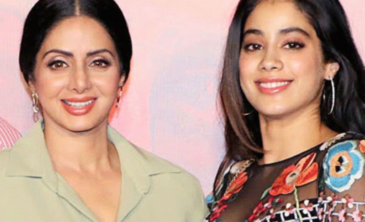 ‘હું સંપૂર્ણપણે મમ્મી પર નિર્ભર હતી’:’તેમના ગયા પછી ઘણા ખોટા નિર્ણયો લીધા, ઘણા લોકોએ અંગત જીવનમાં દખલ પણ કરી’; શ્રીદેવીને યાદ કરી જાહ્નવી ભાવુક થઈ