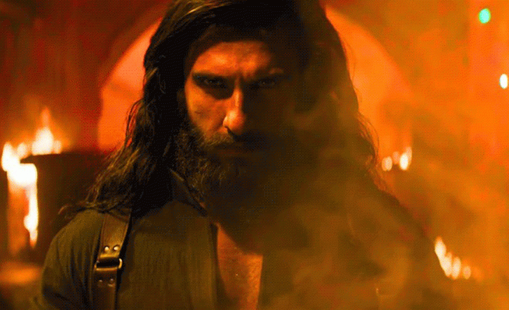 ‘ધુરંધર’ જોઈને પરેશ રાવલે ખૂબ વખાણ કર્યા:કહ્યું- ‘માત્ર ફિલ્મ નથી પણ એક ગાથા છે’; આદિત્ય ધરની ‘ઉરી’માં કામ કરી ચૂક્યા છે