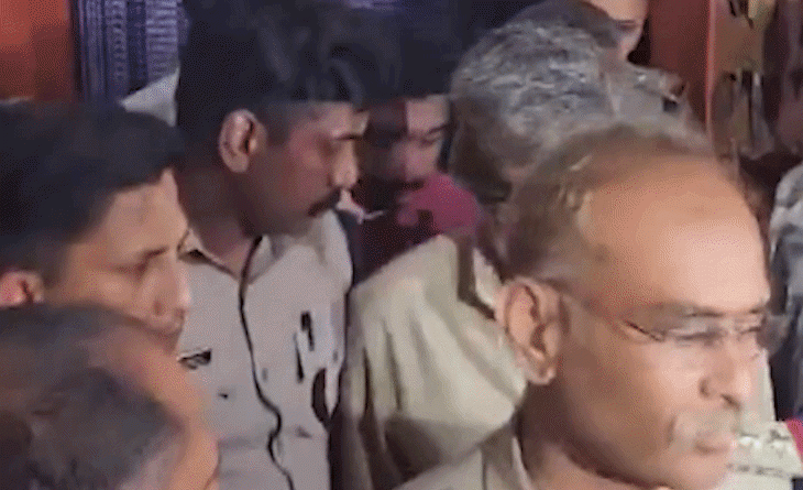 ચાર નેશનલ એવોર્ડ વિનર સાઉથ ડિરેક્ટર રણજીતની ધરપકડ:વેનિટીમાં જાતીય સતામણી કરી હોવાનો એક્ટ્રેસનો આરોપ, 14 દિવસની ન્યાયિક કસ્ટડીમાં મોકલ્યો