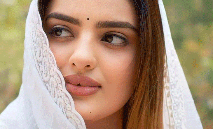 દિવ્યાંકા સિરોહીનું 30 વર્ષની ઉંમરે મોત:હાર્ટ એટેક પછી માથામાં ઇજા પહોંચ્યાનો પરિવારનો દાવો, પોસ્ટમોર્ટમ વિના હરિયાણવી એક્ટ્રેસના અંતિમ સંસ્કાર કર્યા