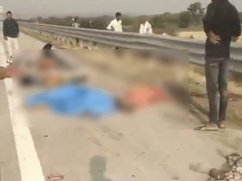 નાગપુર-મુંબઈ એક્સપ્રેસવે પર ટ્રક-ટેમ્પોની ટક્કર, 8 મહિલાઓના મોત:લાશો રસ્તા પર વિખરાઈ; ત્રણ લોકો ઘાયલ, ટ્રક ચાલક પકડાયો