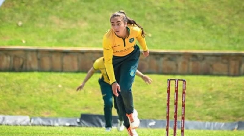 Breaking News: 5 બોલમાં 5 વિકેટ, એક મેચમાં 9 વિકેટ, ક્રિકેટ ઈતિહાસમાં પહેલીવાર આવું બન્યું