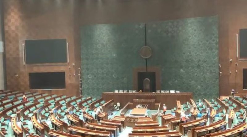 લોકસભા બેઠકો 543થી વધારીને 850 કરવાનો પ્રસ્તાવ:વર્ષ 2029થી લાગુ પડશે, મહિલાઓને 33% અનામત મળશે, સીટો વધારવા પર દક્ષિણી રાજ્યોનો વિરોધ લોકસભા બેઠકો 543થી વધારીને 850 કરવાનો પ્રસ્તાવ:વર્ષ 2029થી લાગુ પડશે, મહિલાઓને 33% અનામત મળશે, સીટો વધારવા પર દક્ષિણી રાજ્યોનો વિરોધ