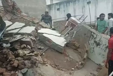 મધ્યપ્રદેશના અનૂપપુરમાં 4 માળની હોટલ ધરાશાયી, 1નું મોત, અનેક લોકો દટાયા હોવાની આશંકા