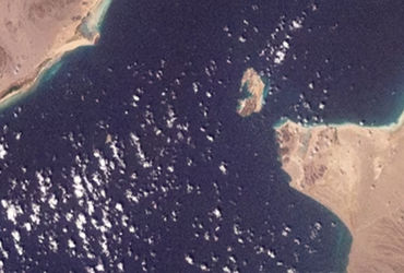 હોર્મુઝની ખાડી પછી હવે ઇરાનની બાબ અલ મંદેબ પર પણ નજર