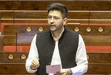 AAPમાં ભડકો! રાઘવ ચઢ્ઢાનો ખુલ્લો પડકાર- ‘પિક્ચર હજી બાકી છે’, શું ટૂંક સમયમાં છોડશે સાથ?