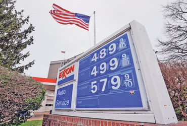 અમેરિકાને ઇરાન સામે યુદ્ધ ભારે પડયું પેટ્રોલ, ડીઝલ, ગેસના ભાવ આસમાને