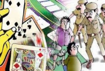 ખેડા જિલ્લામાં 3 સ્થળેથી જુગાર રમતા 16 ઝડપાયા, 3 શખ્સો નાસી છૂટયા
