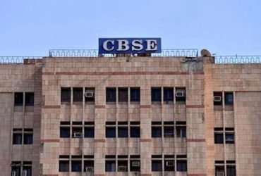 CBSEનો મોટો નિર્ણય: ધોરણ 6થી ‘ત્રીજી ભાષા’ ફરજિયાત, શાળાઓને 7 દિવસમાં નિયમ લાગુ કરવા આદેશ