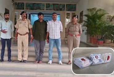 અમદાવાદ: રાતોરાત અમીર બનવાની લાલચમાં જમીન માલિક બન્યો ડ્રગ્સ પેડલર, મેફેડ્રોન સાથે ઝડપાયો