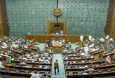 ખાસ બિલ માટે ભાજપનો માસ્ટર પ્લાન! સાંસદોની રજા રદ, હાજર રહેવા વ્હિપ જાહેર; જાણો શું છે મામલો