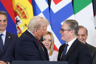 હિંદ મહાસાગરમાં મોટું રાજકીય તોફાન: ચાગોસ ટાપુઓ મુદ્દે ટ્રમ્પના દબાણ બાદ યુકેનો યુટર્ન