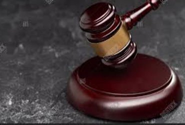 મૃતક મહિલાના પરિવારને પાંચ  લાખનું વળતર ચૂકવવા આદેશ