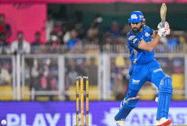 IPL 2026: મુંબઈ ઇન્ડિયન્સ માટે હિટમેને રચ્યો ઇતિહાસ, કોહલીના ક્લબમાં રોહિત શર્માની એન્ટ્રી