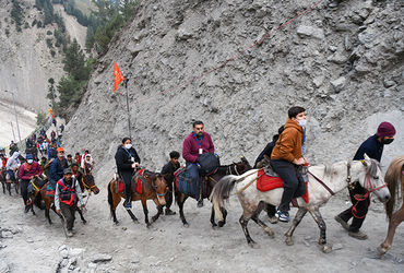 PHOTO: ભક્તોને દર્શન આપવા અમરનાથ પ્રગટ થયા, પૂર્ણ સ્વરૂપમાં બાબા બર્ફાનીની પ્રથમ તસવીર