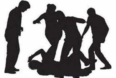 ગોંડલમાં બે જૂથ વચ્ચે અથડામણમાં યુવતીની હત્યાનો પ્રયાસ, ચારને ઈજા