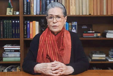 સોનિયા ગાંધીની મુશ્કેલી વધી: નાગરિકતા પહેલા વોટર લિસ્ટમાં નામ કેવી રીતે આવ્યું? કોર્ટે માંગ્યો જવાબ