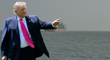 હોર્મુઝ અંગે ફરી આરપારની જંગના એંધાણ! ટ્રમ્પના આદેશ બાદ અમેરિકા જપ્ત કર્યું જહાજ, ઈરાને કહ્યું- વળતો જવાબ આપીશું